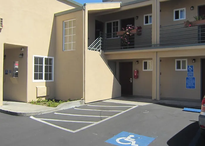 Pacific Best Inn Seaside
