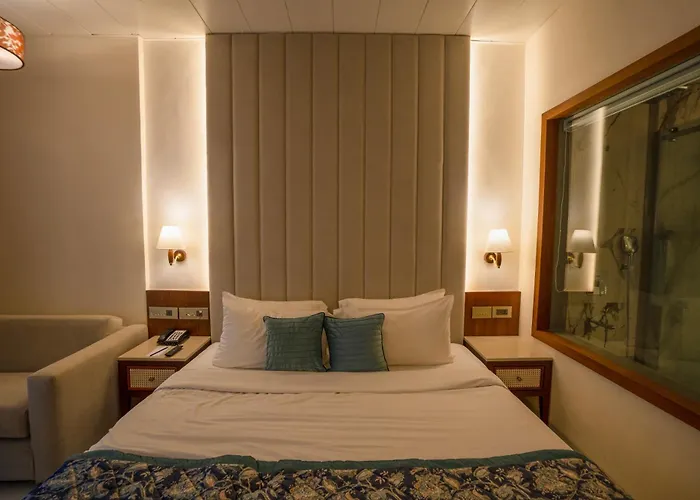 Evershine Resort & Spa Mahabaleshwar