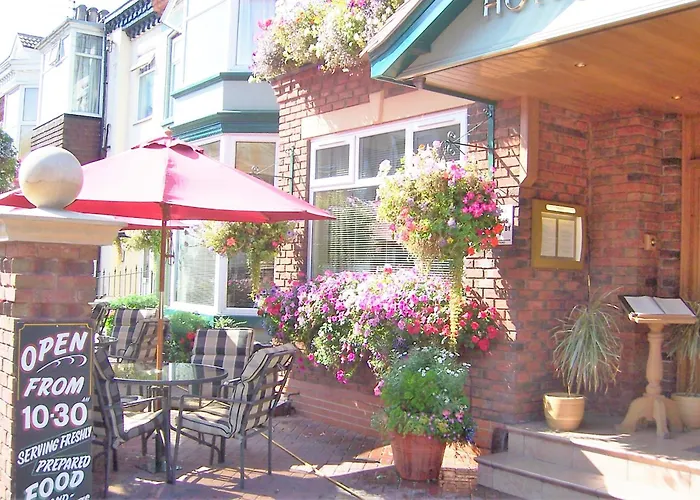 Dovedale Hotel And Restaurant Cleethorpes