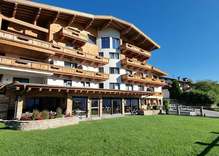 Hotel Garni Romantik Fügen