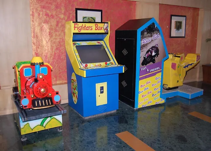 Cambay Sapphire, Gandhinagar Hotel