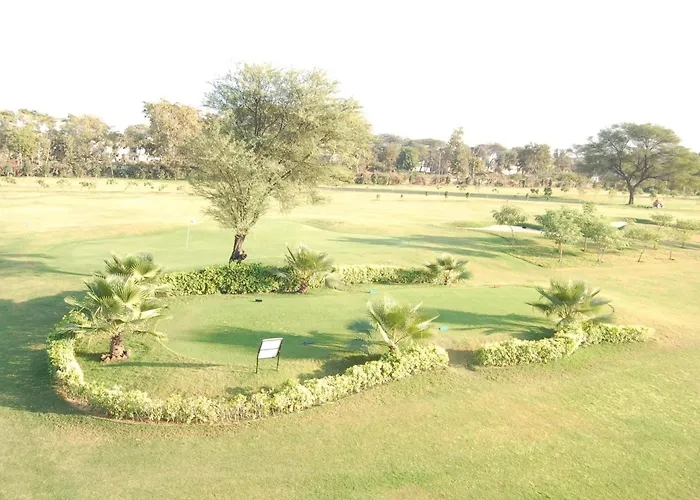 Cambay Sapphire, Gandhinagar Hotel