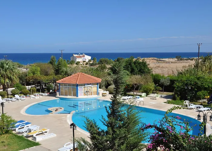 Hotel Sempati Lapta