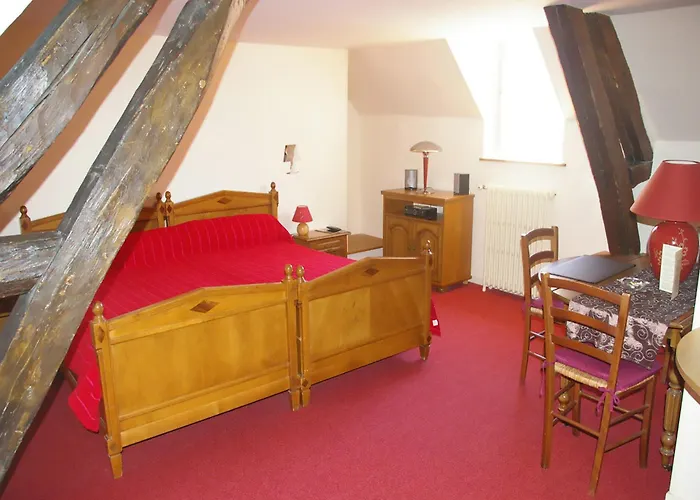 Hostellerie De La Poste Clamecy 