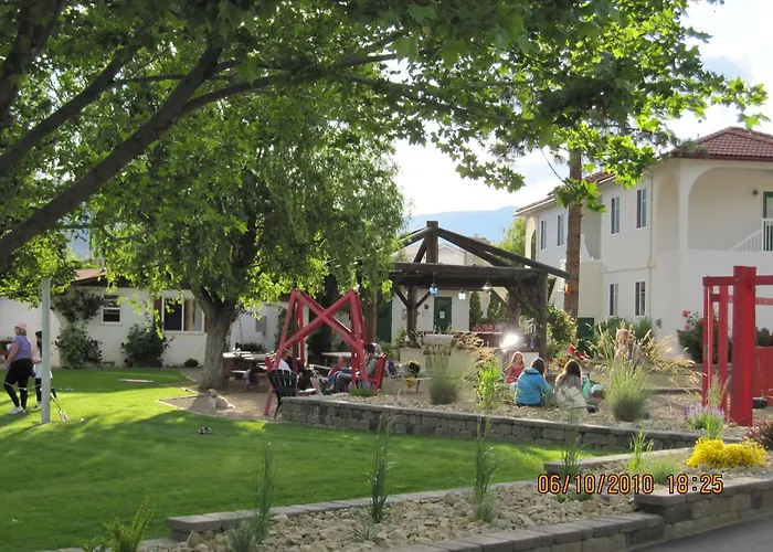 Sandy Beach Suites Osoyoos