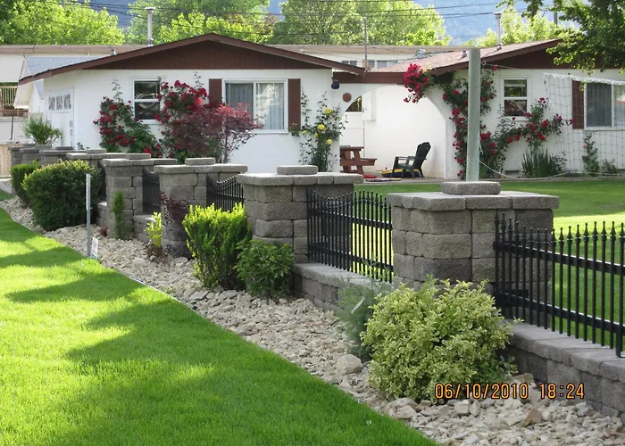 Sandy Beach Suites Osoyoos