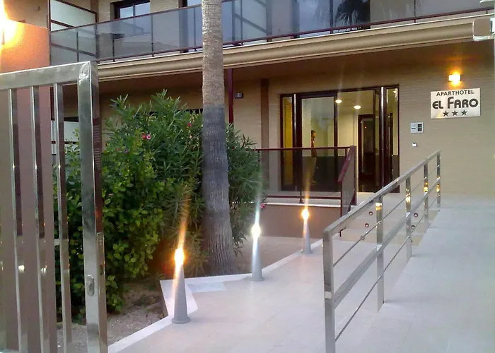 Aparthotel El Faro Cullera
