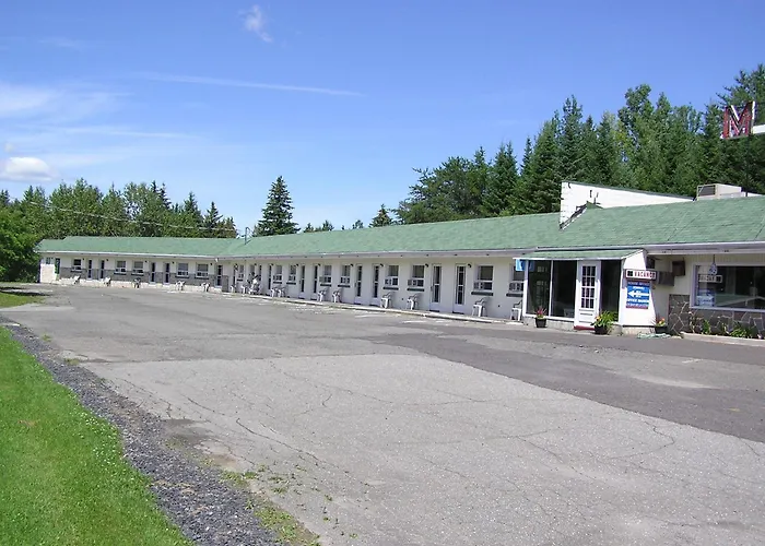 La Roma Motel Edmundston