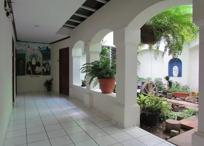 Hotel Villa Serena San Benito San Salvador
