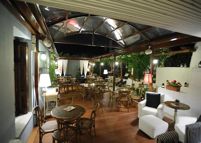 Boutique Hotel Kentrikon & Bungalows Agios Ioannis 