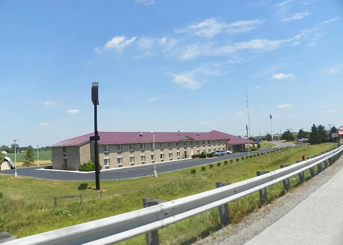 Royalton Inn & Suites Upper Sandusky