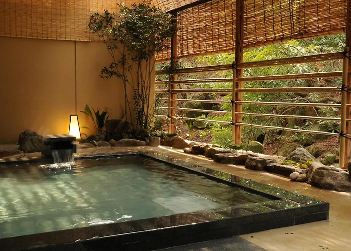 Iwaso Hotel Hatsukaichi