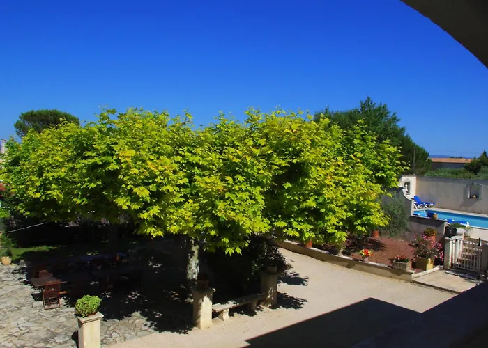 Le Mas de l'Amandier Saint-Saturnin-lès-Avignon