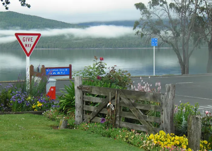 Lakefront Lodge Te Anau
