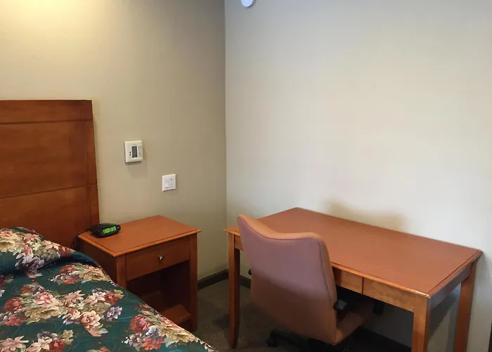 Deluxe Inn Redwood City