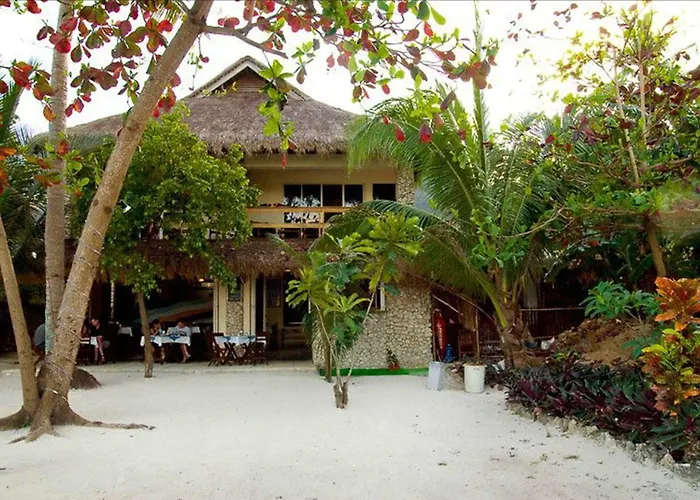 Angelina Beach Resort & Italian Restaurant Malapascua