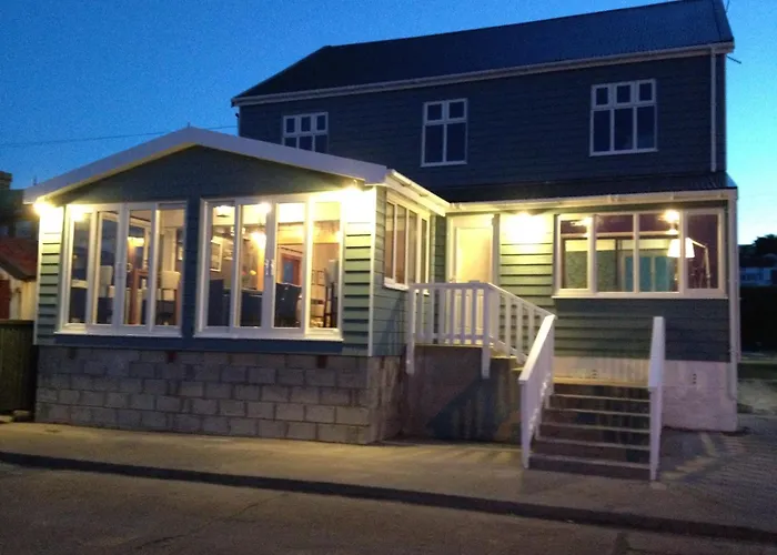 The Waterfront Boutique Hotel Stanley