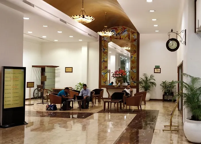Hotel Aurora Towers Pune