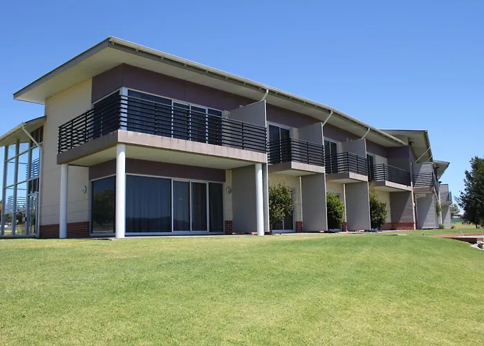 Springs Shoalhaven Nowra Motel