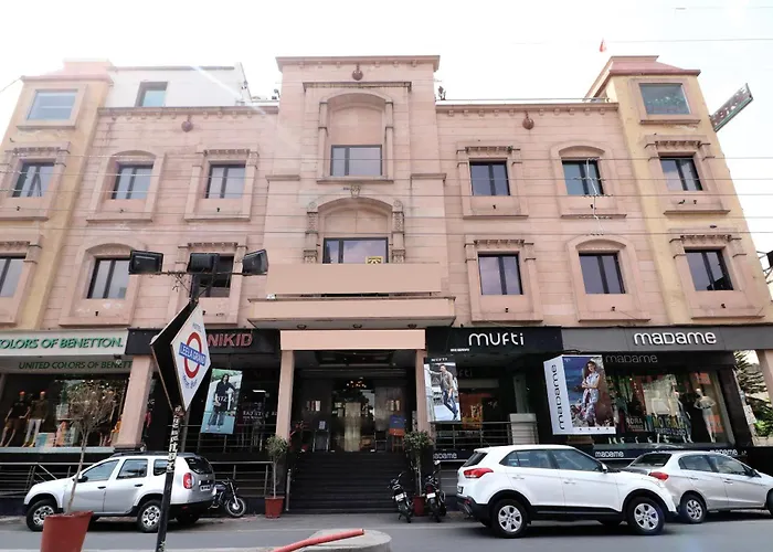 Hotel Leela Grande Karnal