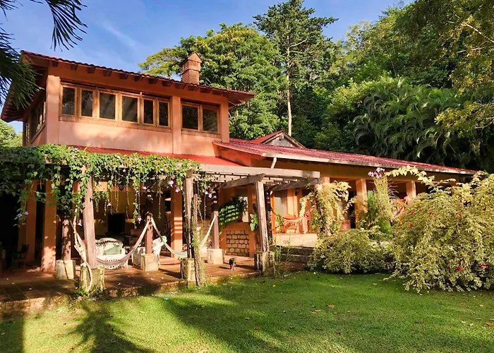 La Villa De Soledad La Ceiba