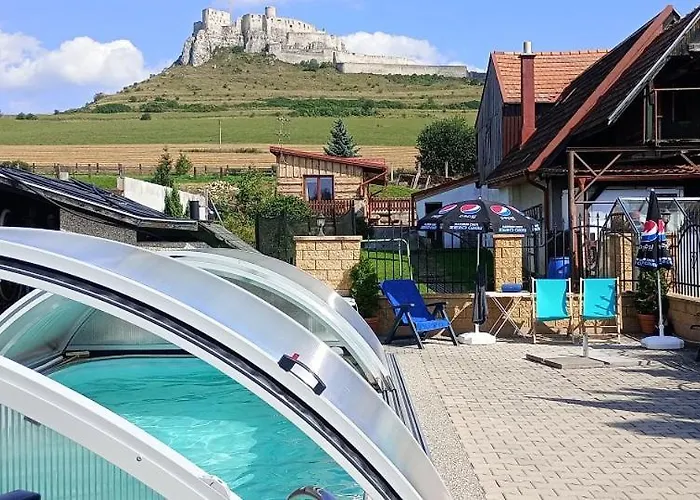 A+S Penzion Podzamok Spisske Podhradie