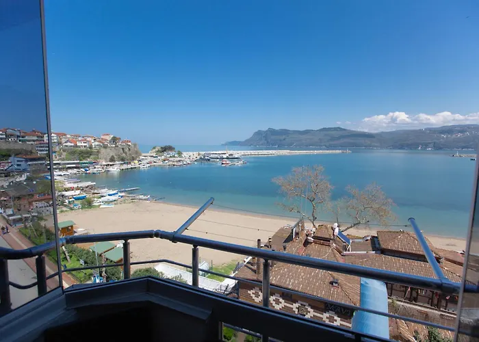 Ay Işığı Pansiyon Amasra
