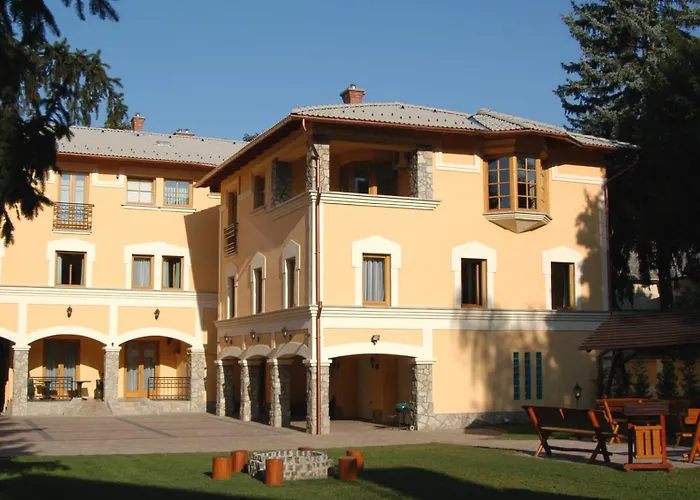 Laetitia Panzio Panzió Kaposvár