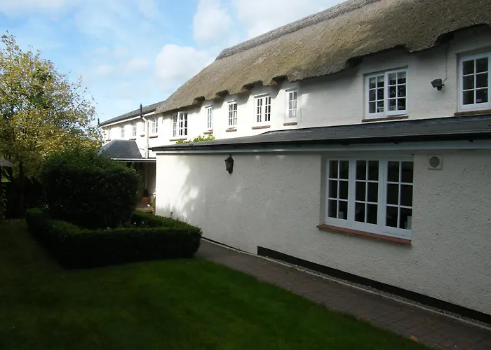 Tumbling Weir Hotel Ottery St Mary