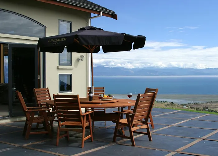 Parautane Lodge Nelson