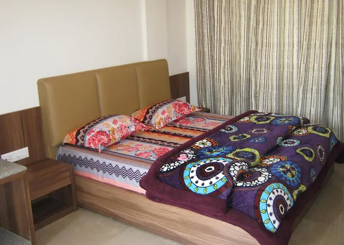 Nav Ratan Palace Pushkar