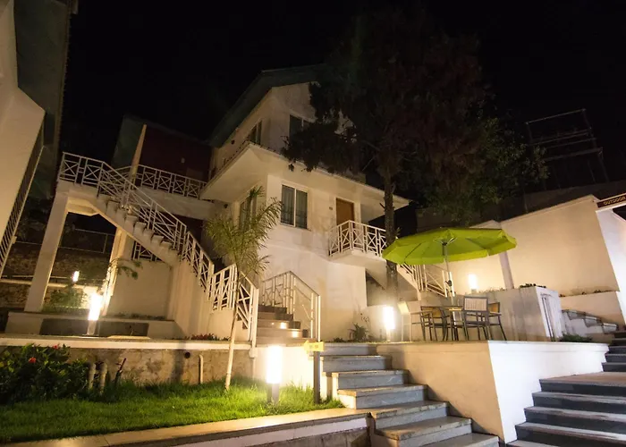 Le Poshe, Kodaikanal
