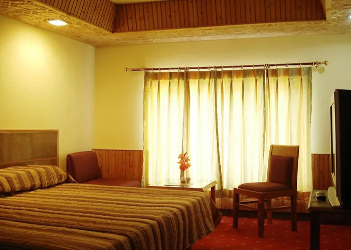 Vardaan Hotels - Patnitop