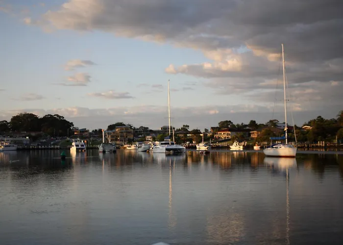 Huskisson Holiday Motel Cabins