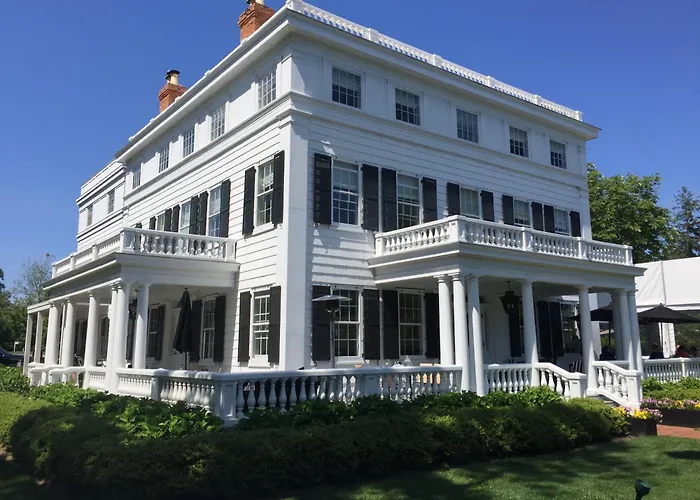 Topping Rose House Bridgehampton