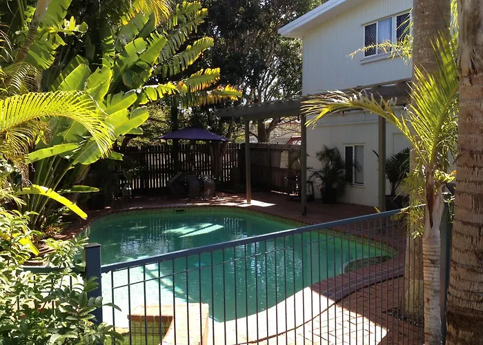 Coconut Palms On The Bay Aparthotel Hervey Bay