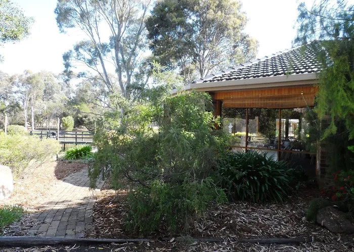 Magdala Motor Lodge & Lakeside Restaurant Stawell