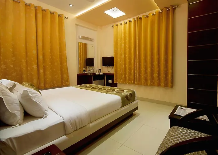 Hotel Central Residency Varanasi