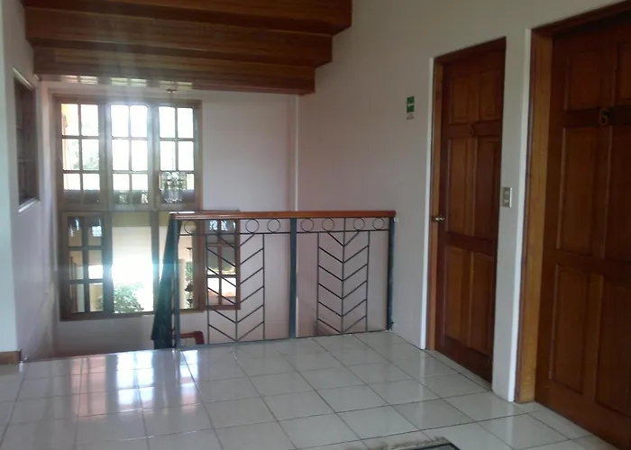 Hotel Los Pinos Managua