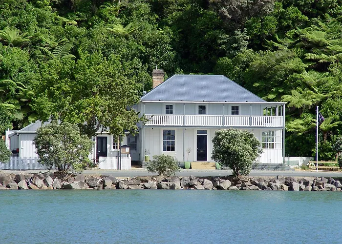 The Old Oak Boutique Hotel Mangonui