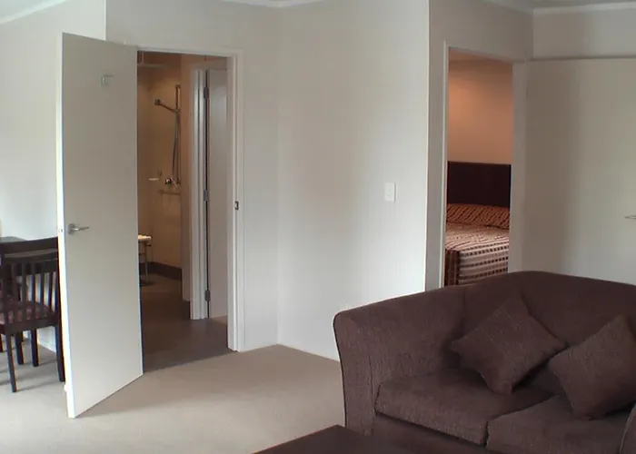 Parkview Motor Inn Pukekohe
