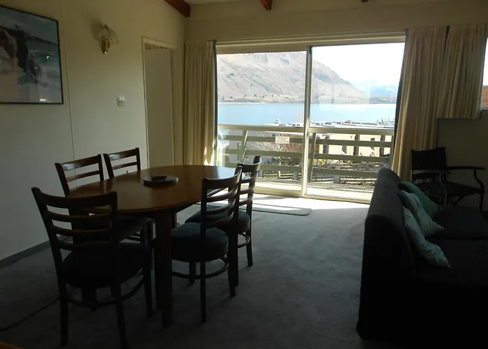 Panorama Court Aparthotel Wanaka