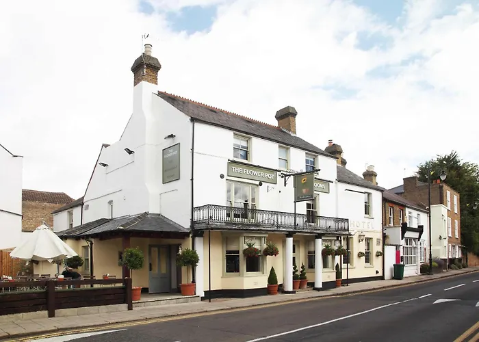 Flower Pot Hotel Sunbury-on-Thames