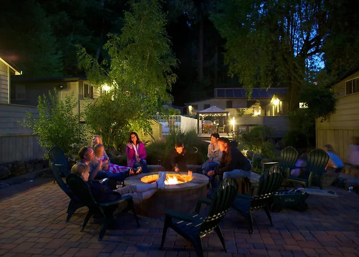 Cottages On River Road Guerneville