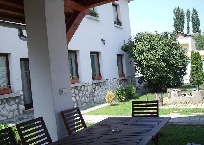 Sasi Panzió 2 Hotel Esztergom