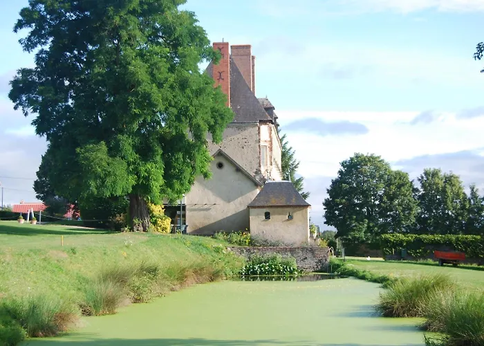 Château de Briailles - Chambre d'hôtes Saint-Pourçain-sur-Sioule