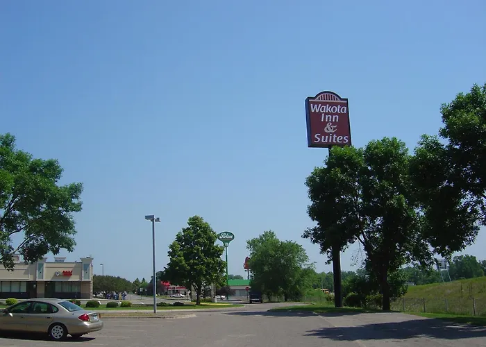 Wakota Inn And Suites Cottage Grove
