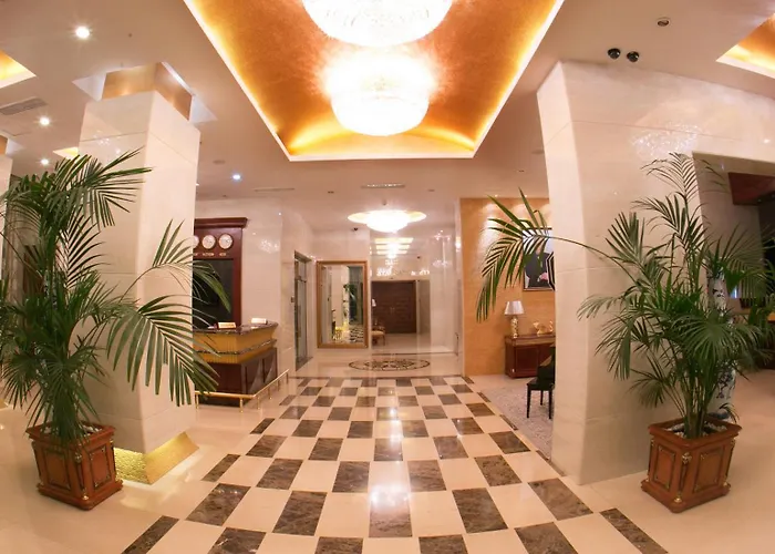 Golden Coast Hotel Bakoe
