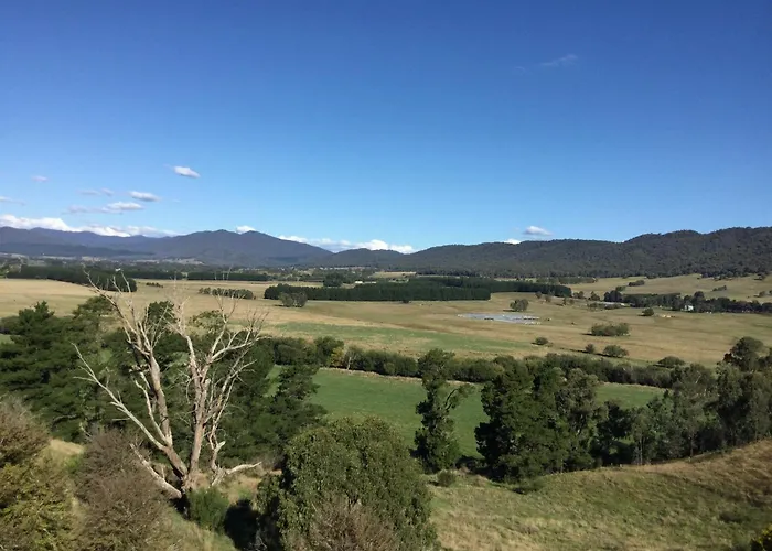 Rosewhite House Bed & Breakfast Myrtleford