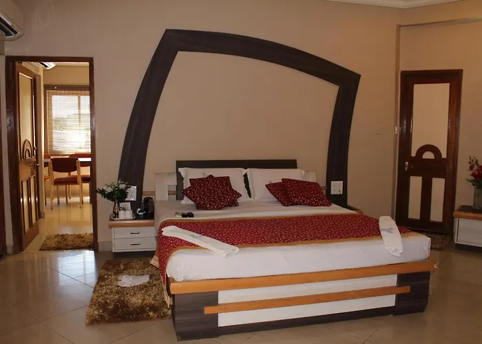 Hotel Pooja International Davanagere